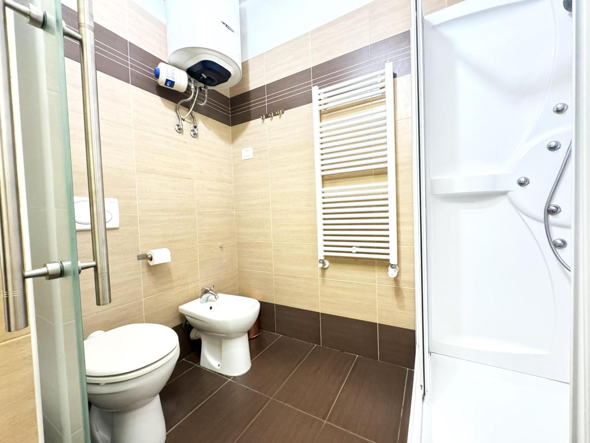 Ferienwohnung Dora Park-Porta Susa Private Parking&Netflix Turin Exterior foto